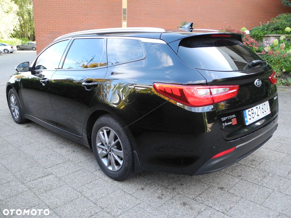 Kia Optima - 4