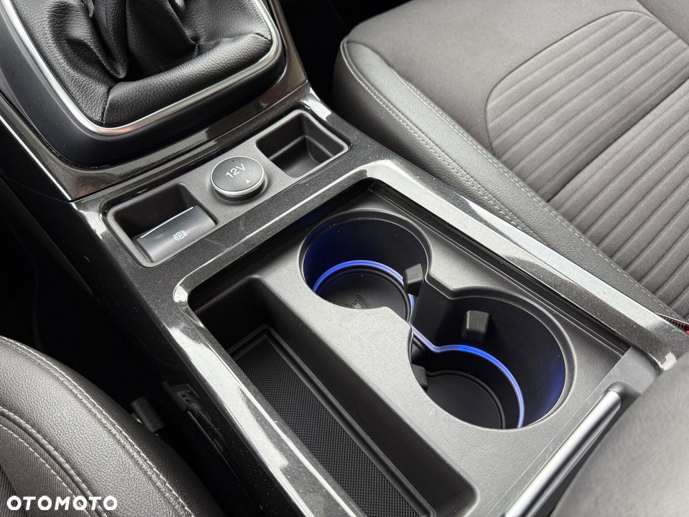 Ford Kuga 2.0 TDCi 4x4 Titanium - 34