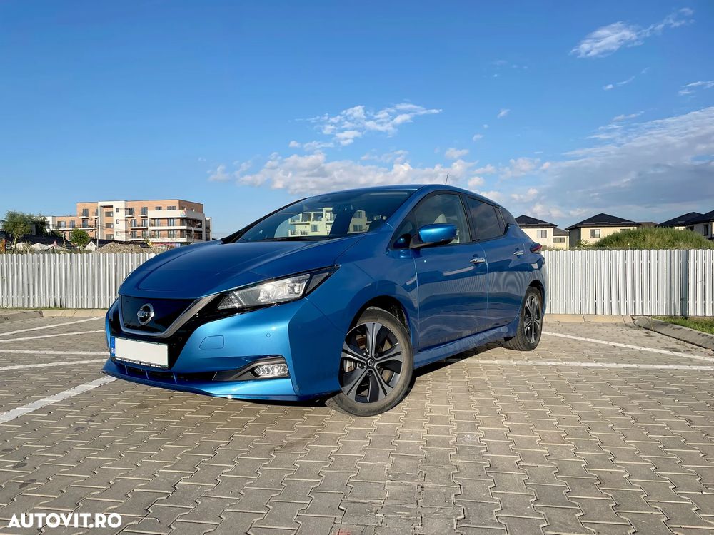 Nissan LEAF 62 kWh e+ N-Connecta - 1
