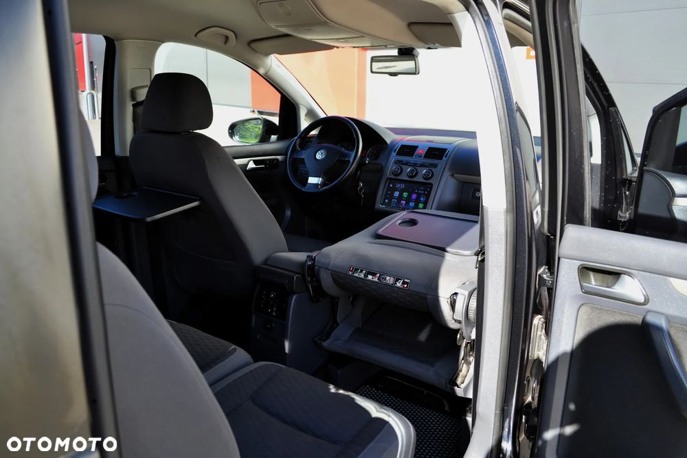 Volkswagen Touran 1.9 TDI DPF DSG Highline - 13