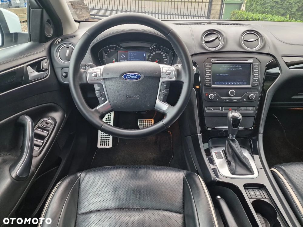 Ford Mondeo 2.0 TDCi Titanium X - 24