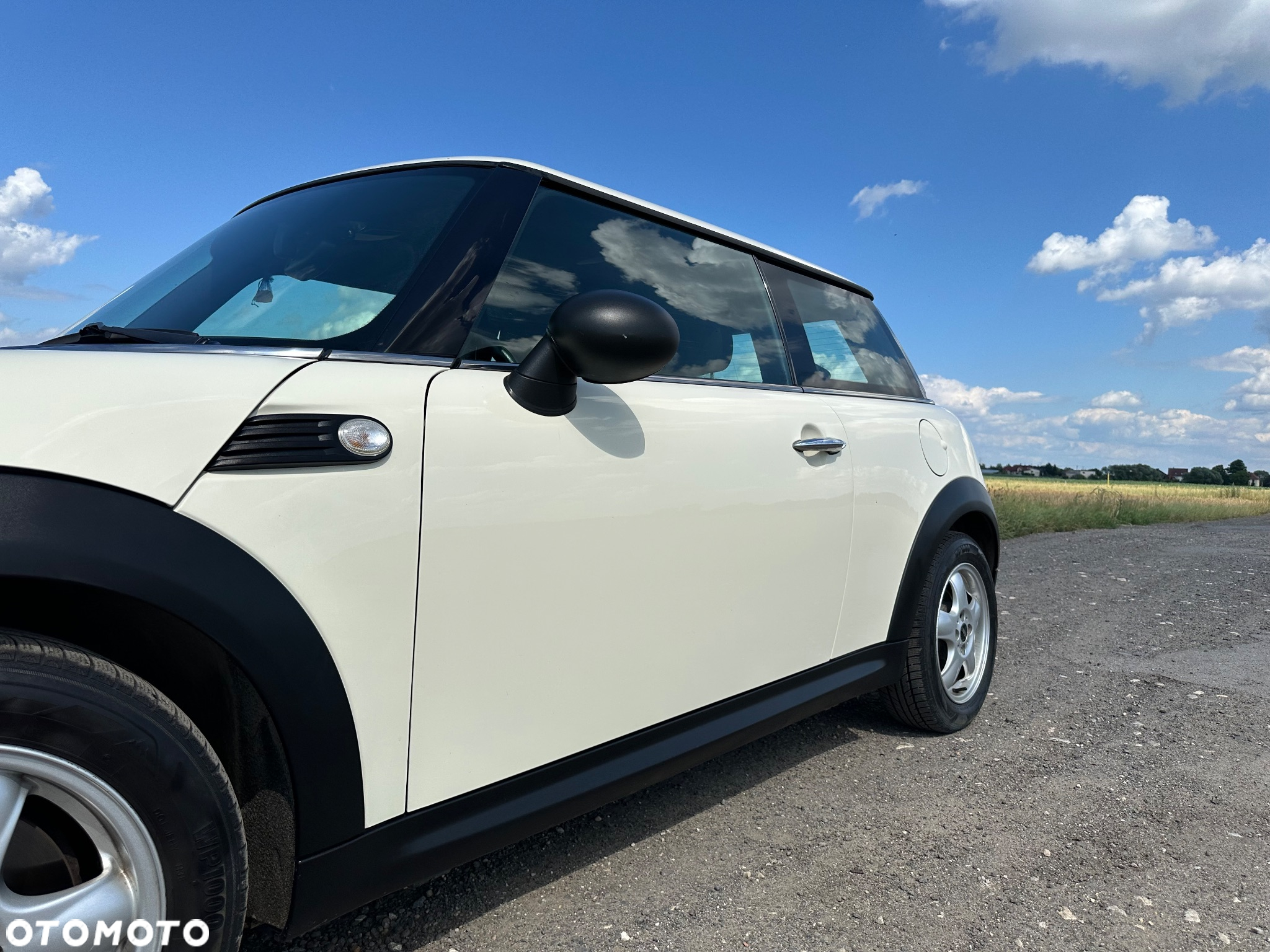 MINI ONE Standard - 4