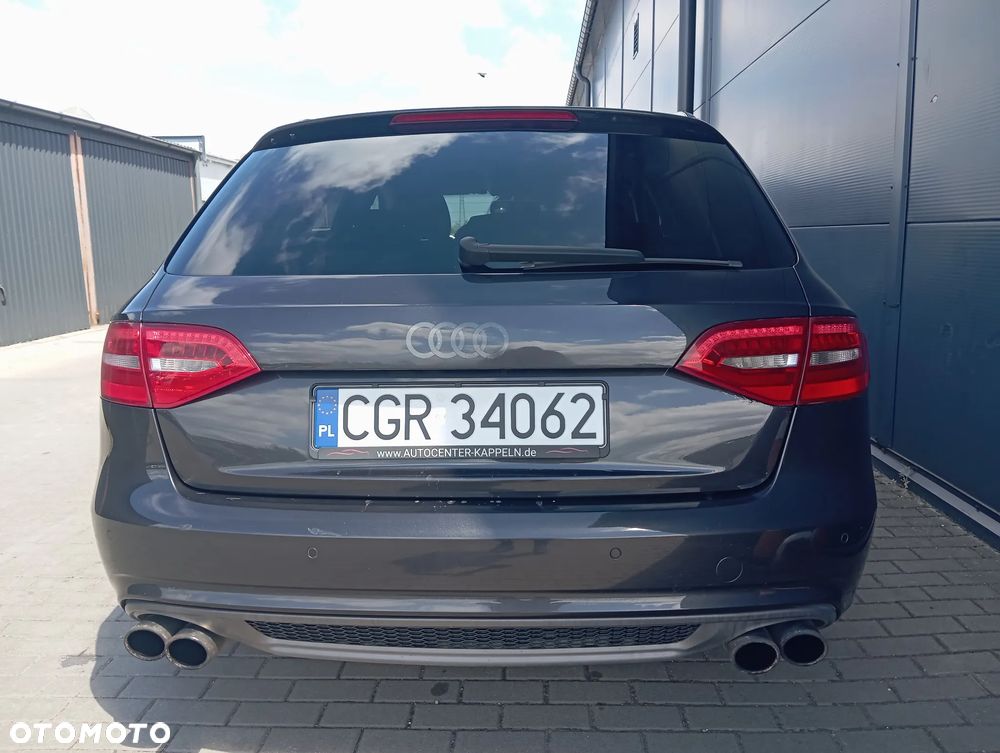 Audi A4 Avant 2.0 TDI DPF Ambiente - 6