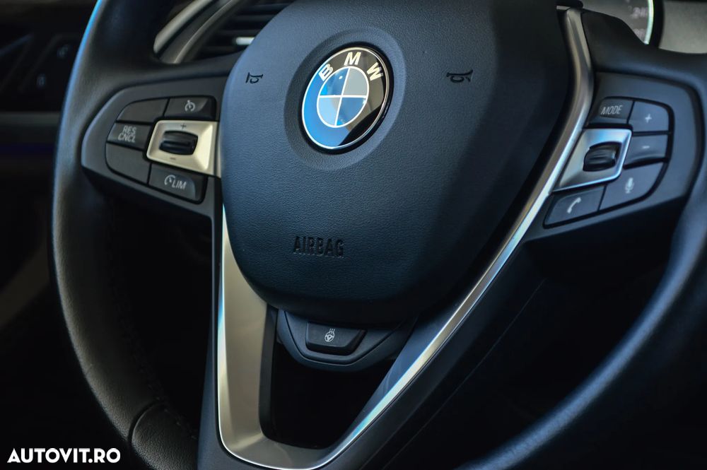 BMW X3 xDrive20i AT Luxury Line - 29