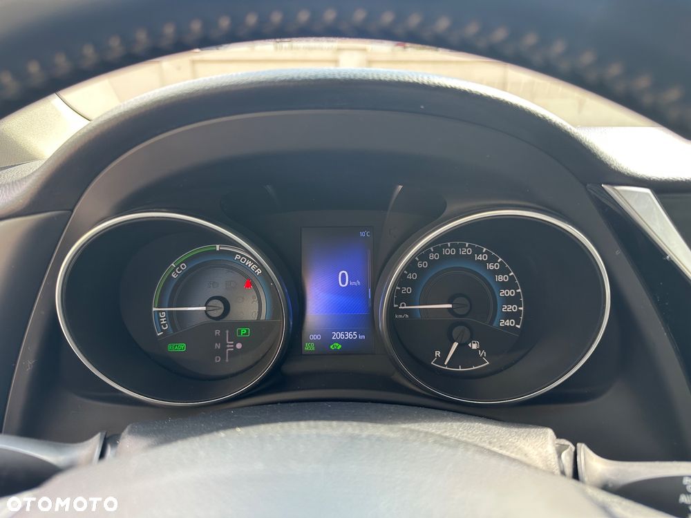 Toyota Auris Hybrid 135 Premium - 11