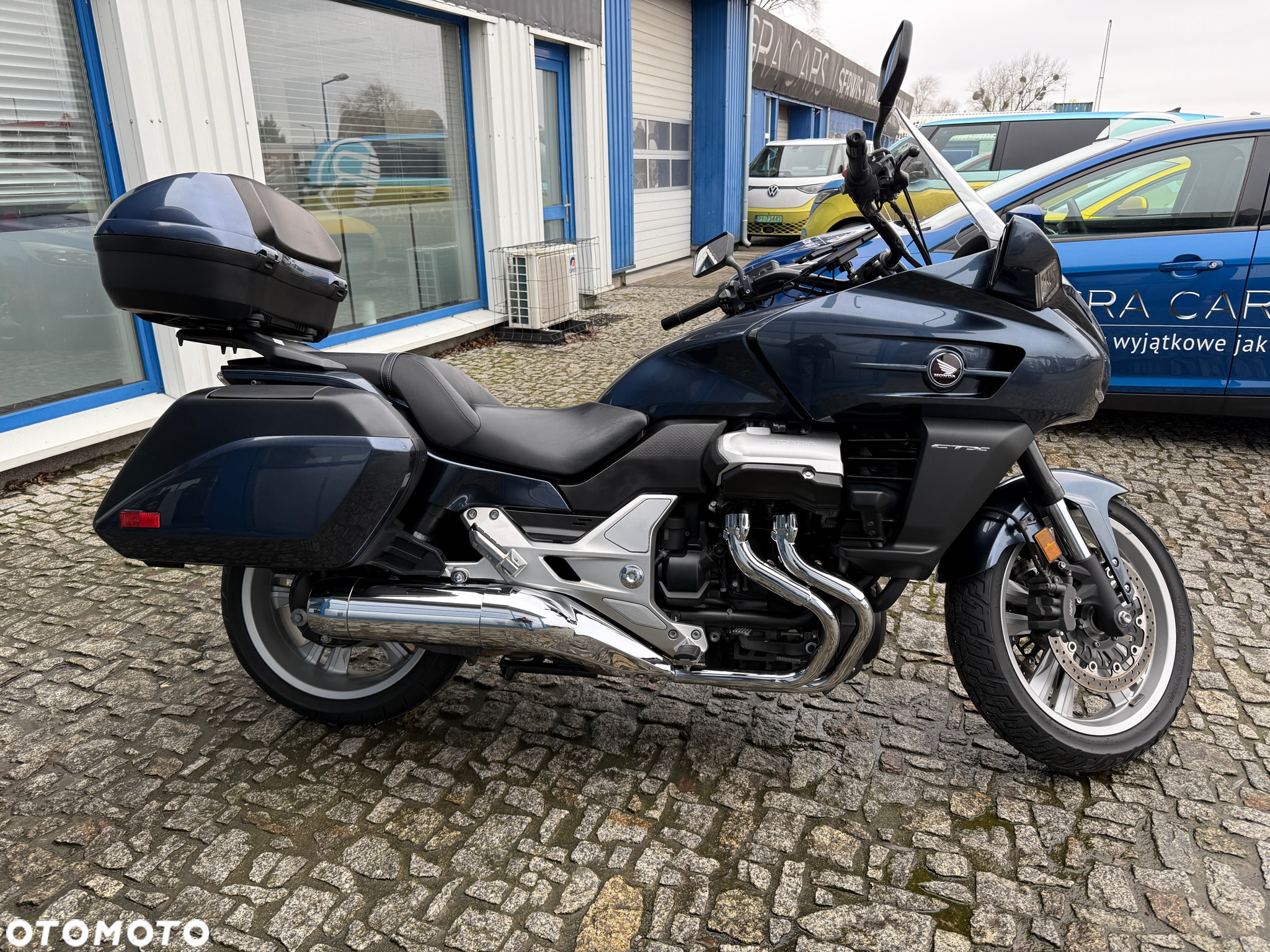 Honda CTX - 4