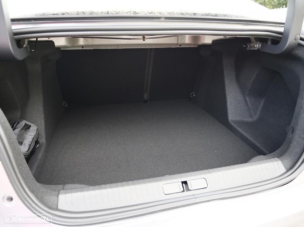 Citroën e-C4 X ë-SERIES - 12