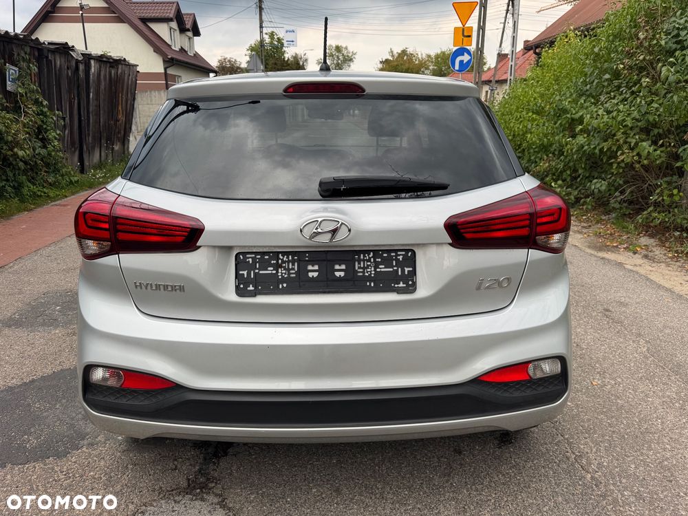 Hyundai i20 blue 1.2 Advantage+ - 3