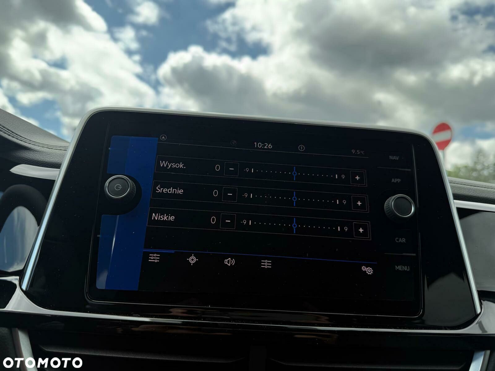 Volkswagen T-Roc 1.5 TSI R-Line Plus DSG - 22