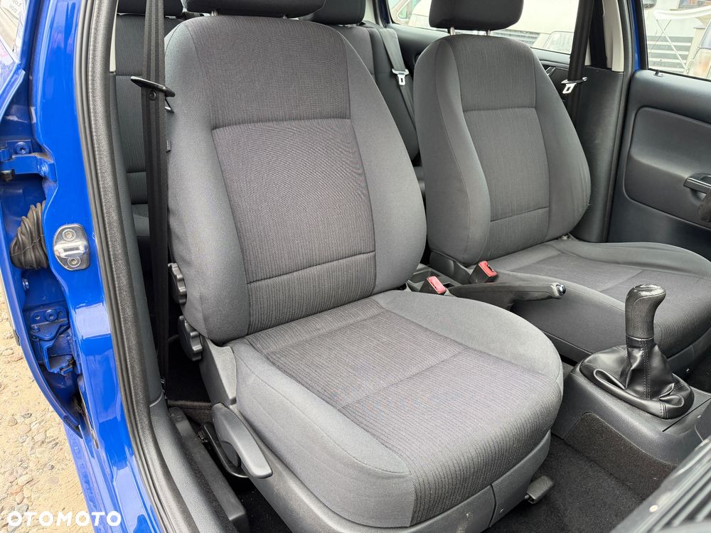 Skoda Octavia 1.6 Tour - 14