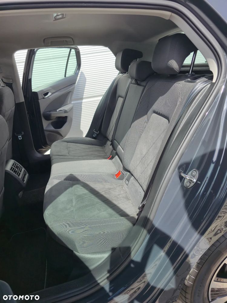 Volkswagen Golf 1.4 eHybrid OPF DSG Style - 27