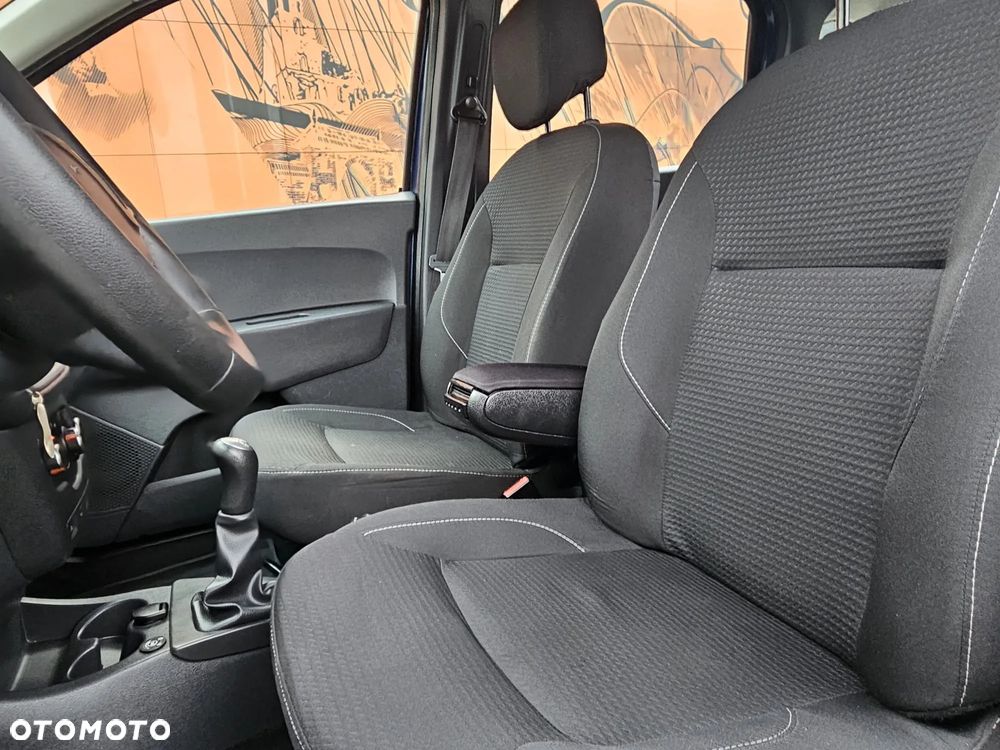 Dacia Lodgy 1.6 SCe Laureate S&S - 17