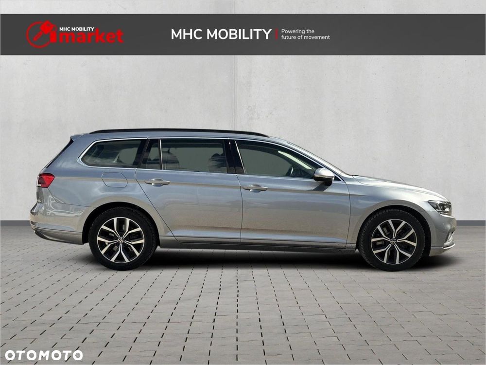 Volkswagen Passat Variant 2.0 TDI EVO Business DSG - 6
