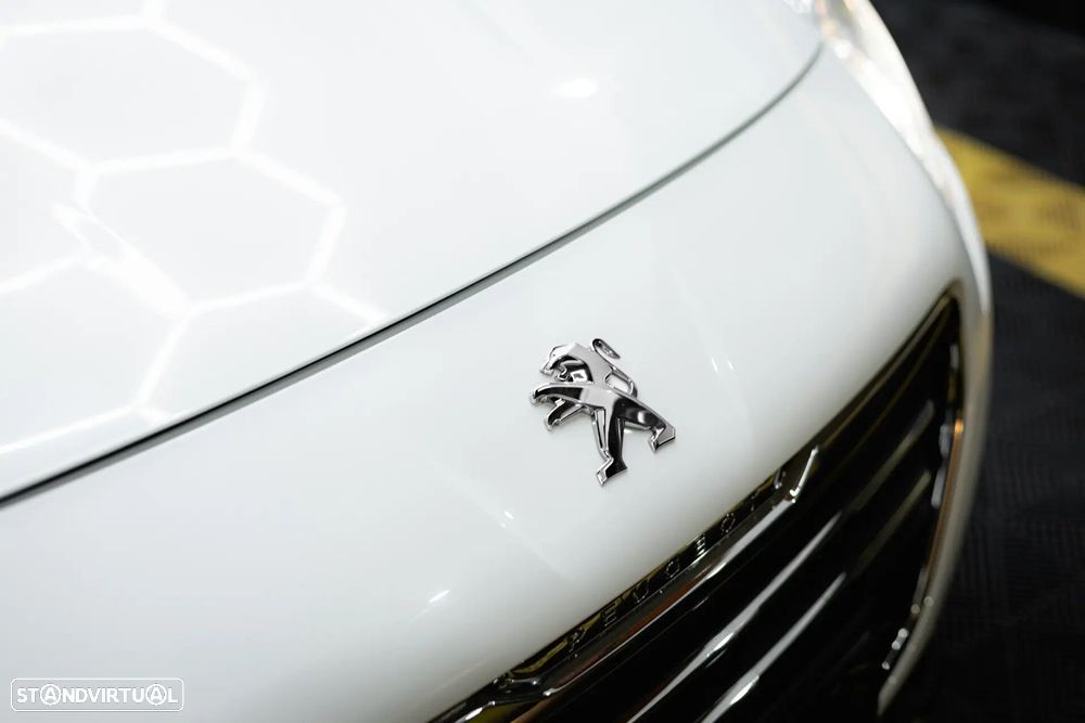 Peugeot 3008 1.6 e-HDi Allure 2-Tronic - 14