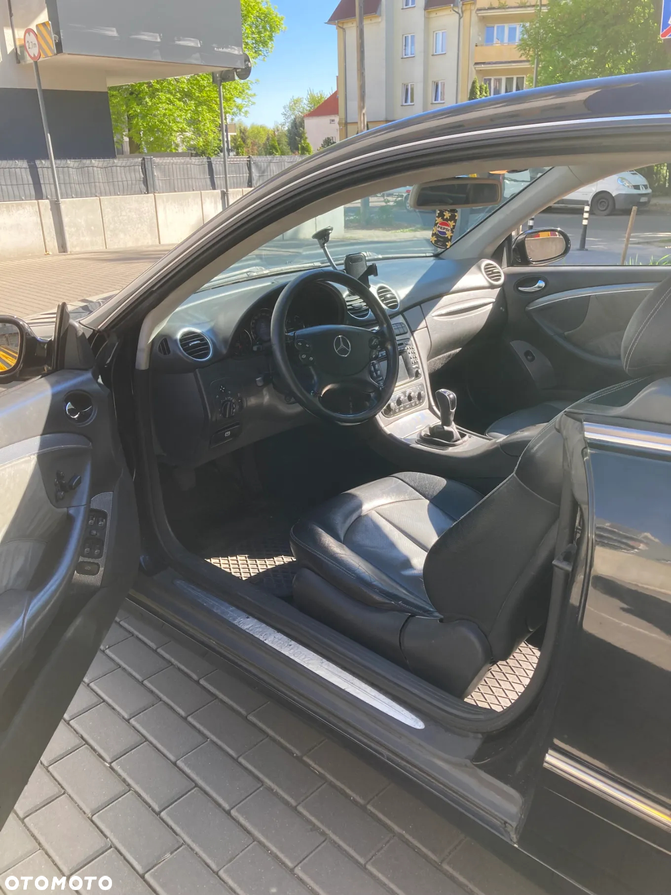 Mercedes-Benz CLK 270 CDI Avantgarde - 12