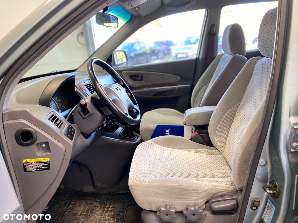 Hyundai Tucson 2.0 Comfort 2WD - 10