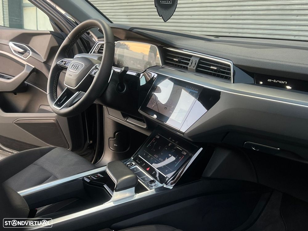 Audi e-tron Sportback 55 quattro Advanced - 25