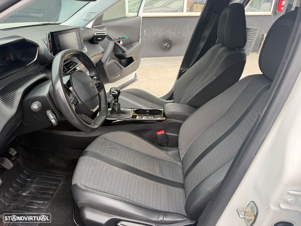 Peugeot 2008 BlueHDi 110 Allure Pack - 51