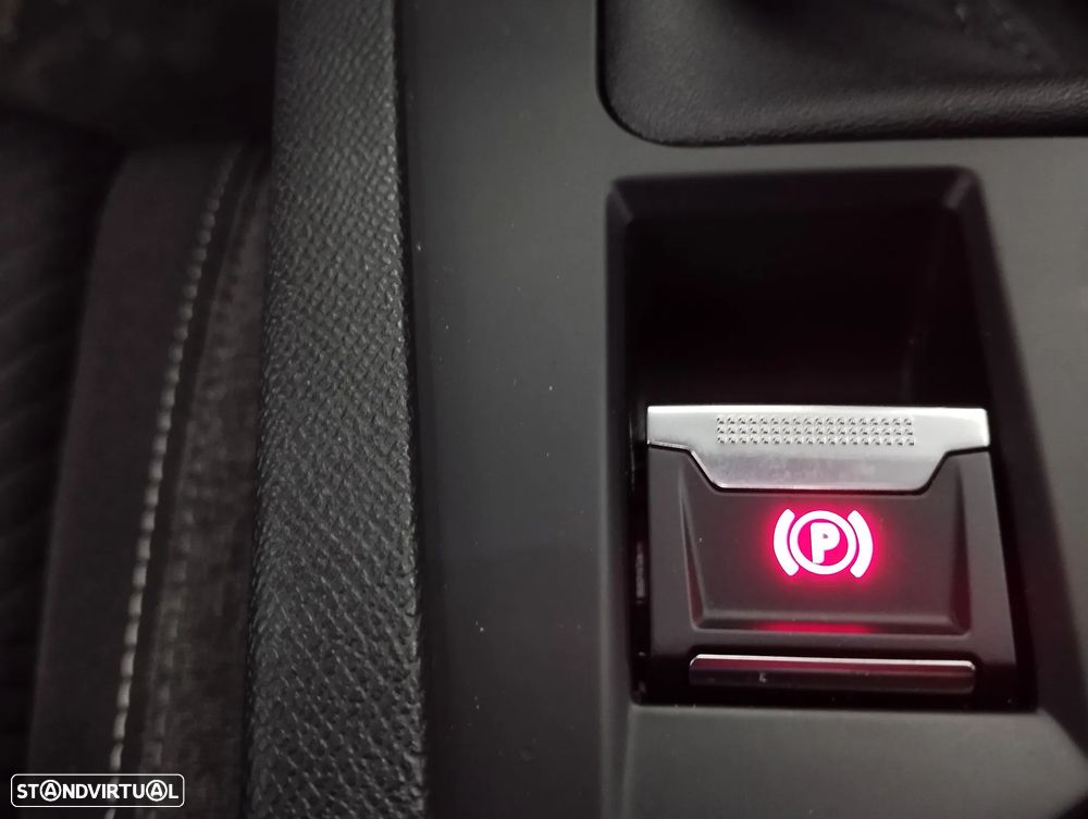 Peugeot 308 SW 1.2 PureTech Active Pack - 29