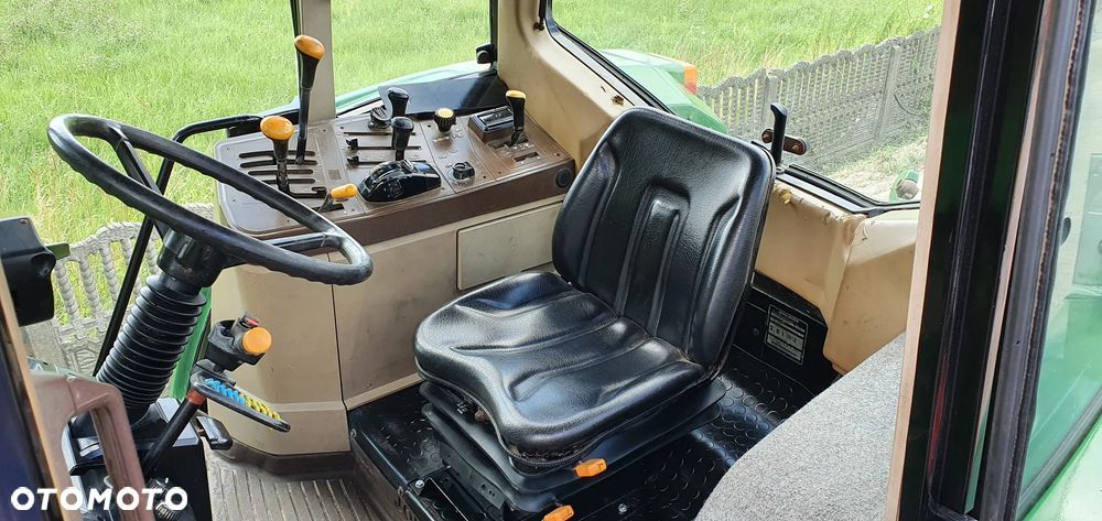 John Deere 6010 - 10