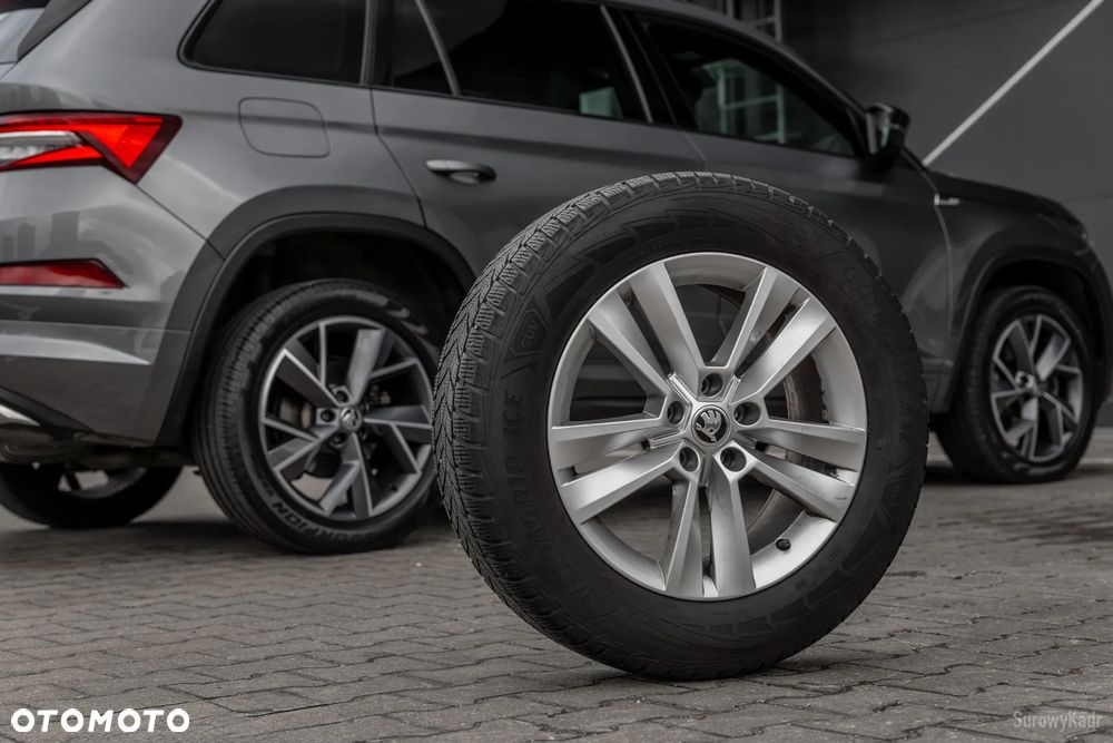Skoda Kodiaq 2.0 TDI 4x4 Sportline DSG 7os - 38