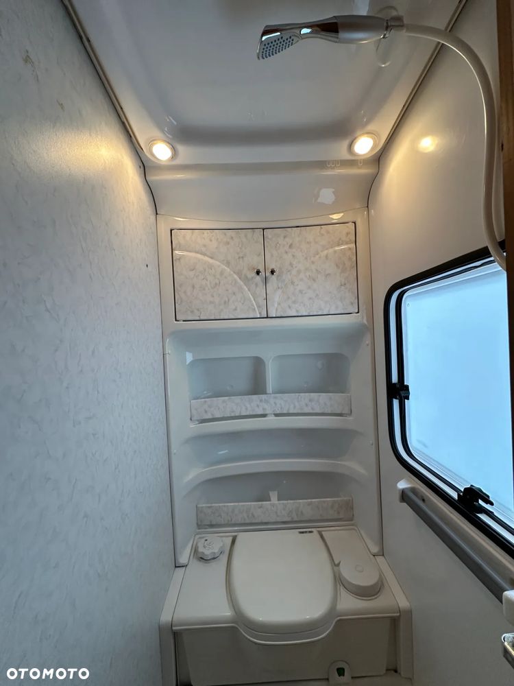 Hobby 500 KMFE z napędem i nową markizą. DMC 1400 kg !! RATY !! - 36