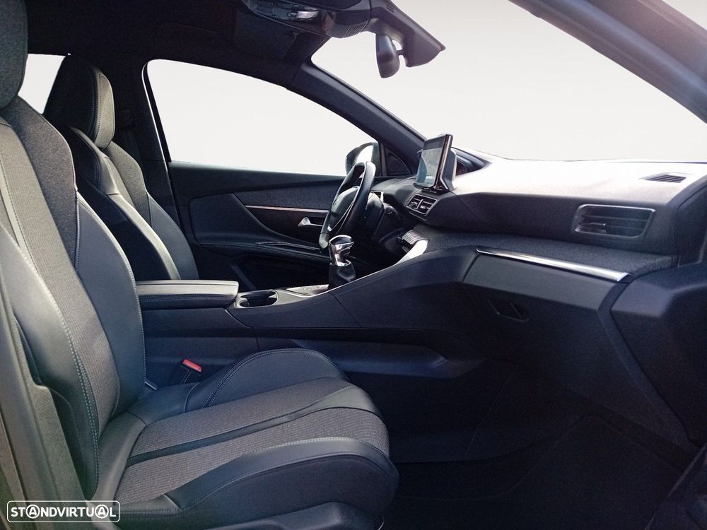 Peugeot 5008 1.2 PureTech Allure Pack - 15