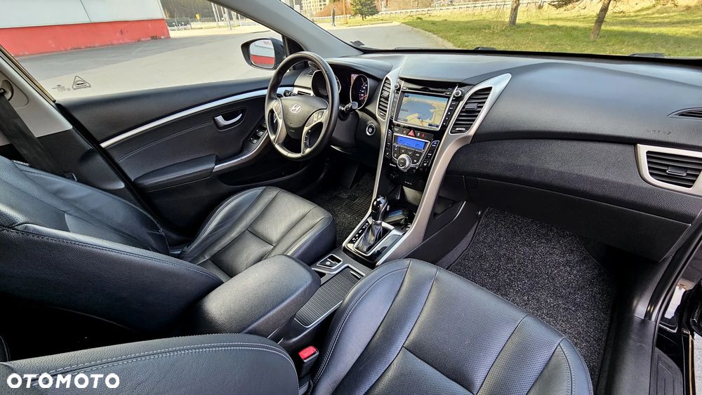 Hyundai i30 1.6 CRDi Automatik Trend - 39