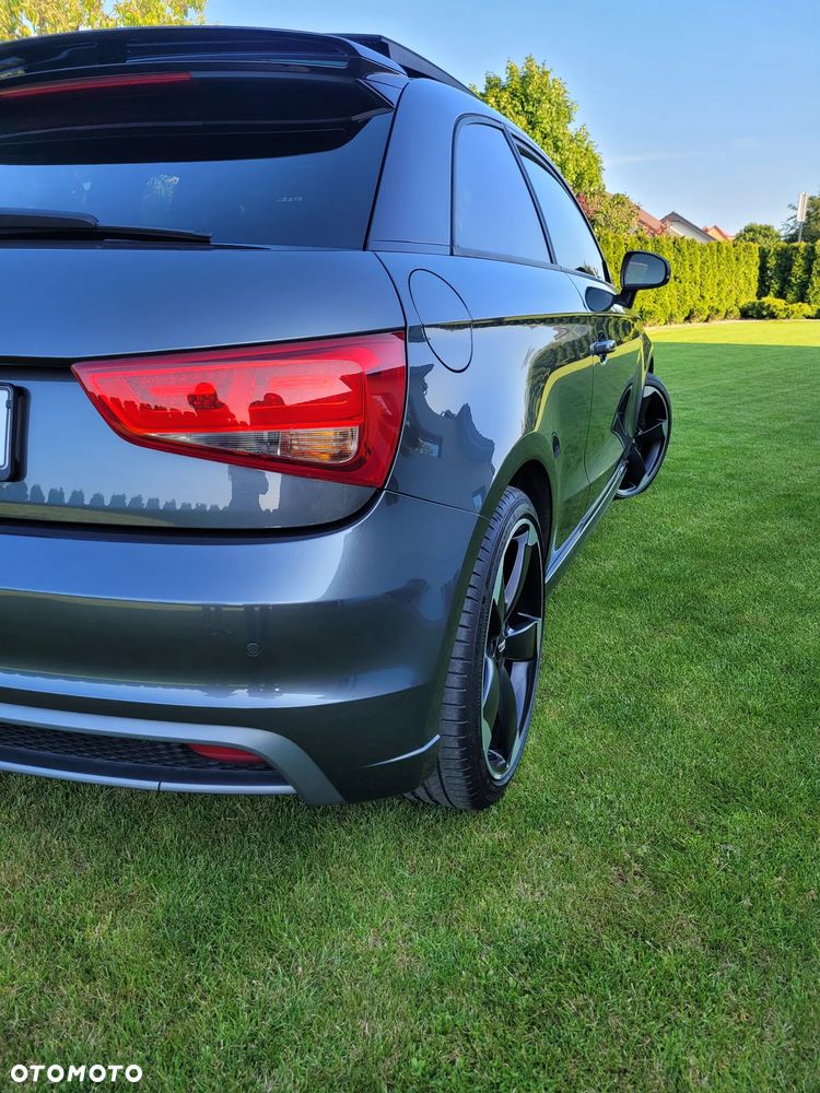 Audi A1 3-drzwiowe 1.4 TFSI S tronic S line edition m S line Sportpaket - 9