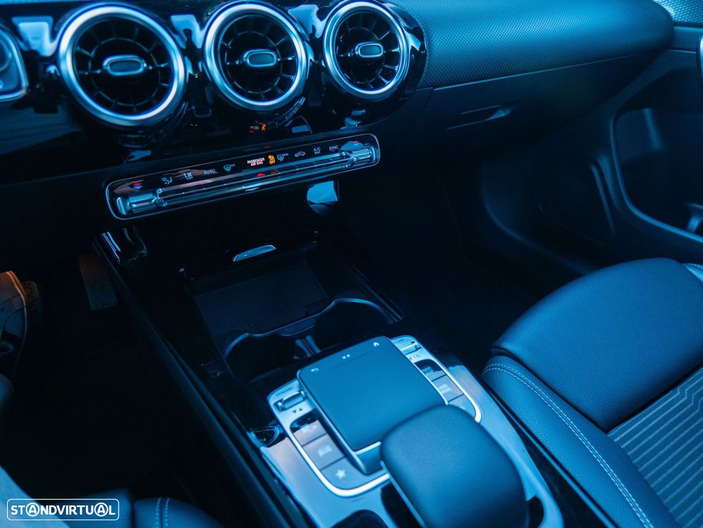 Mercedes-Benz CLA 180 d Progressive Aut. - 21