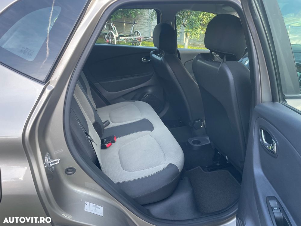 Renault Captur - 19