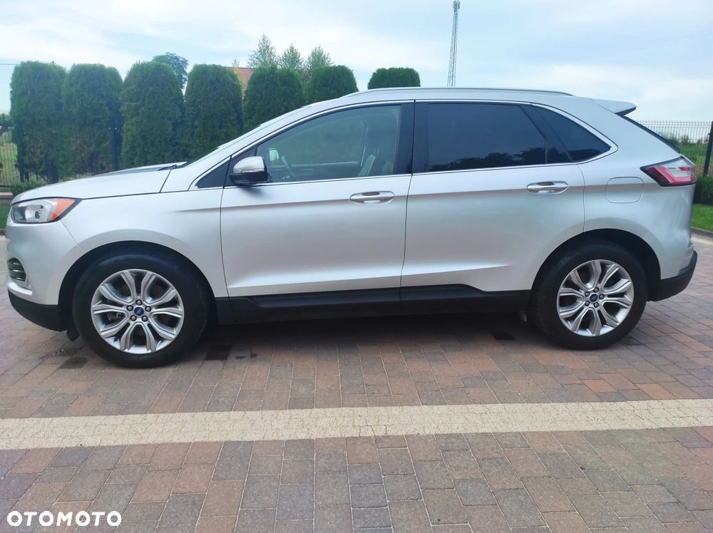 Ford Edge - 2