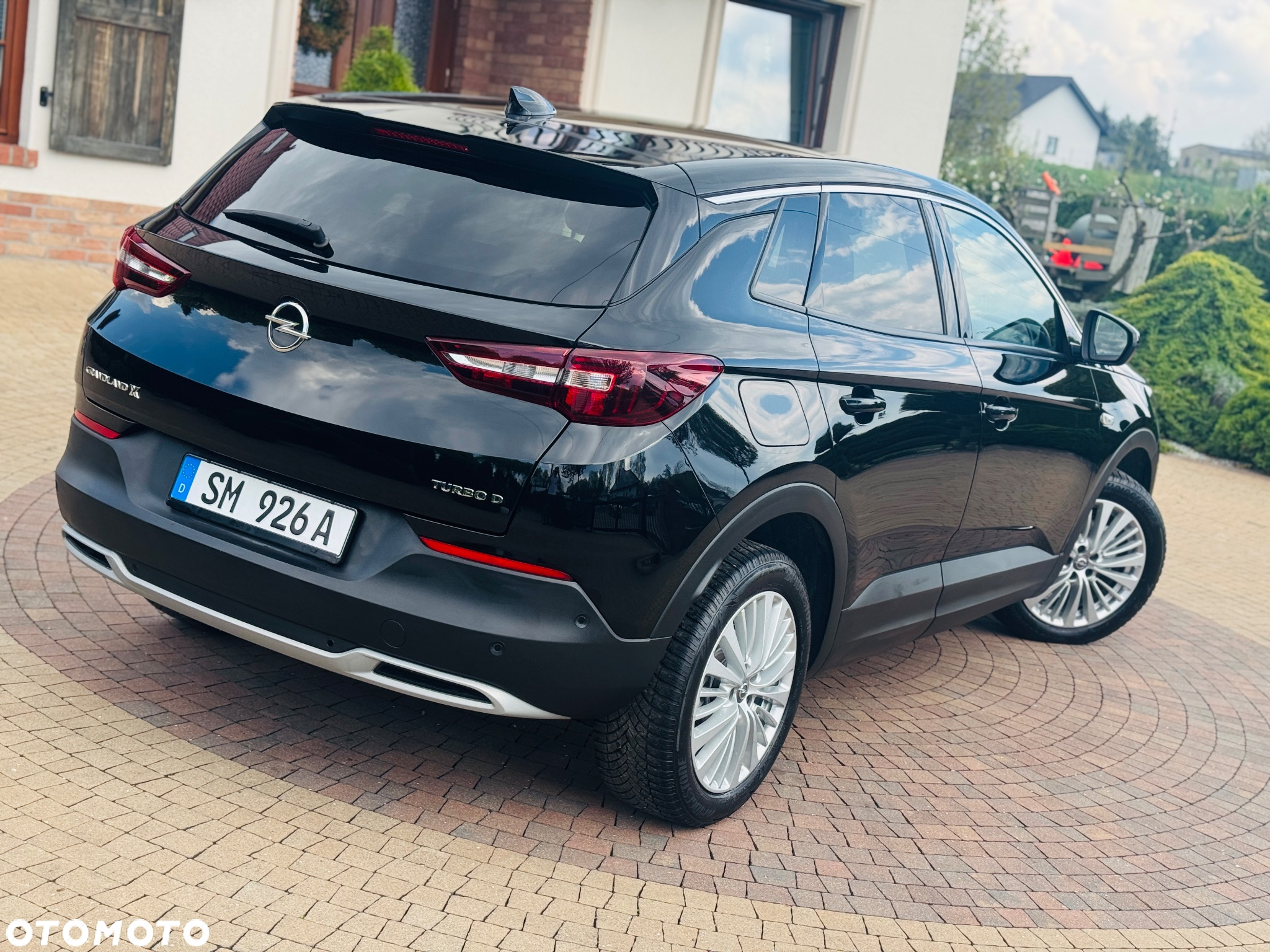 Opel Grandland X 1.6 D Start/Stop Automatik Business Edition - 2