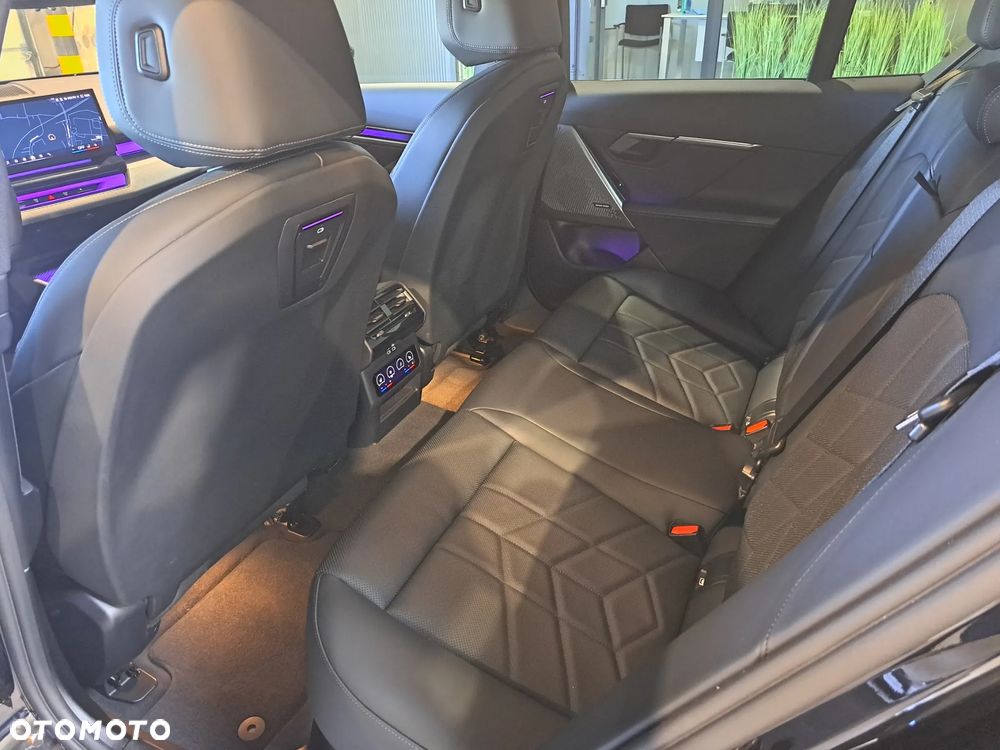BMW Seria 5 - 12