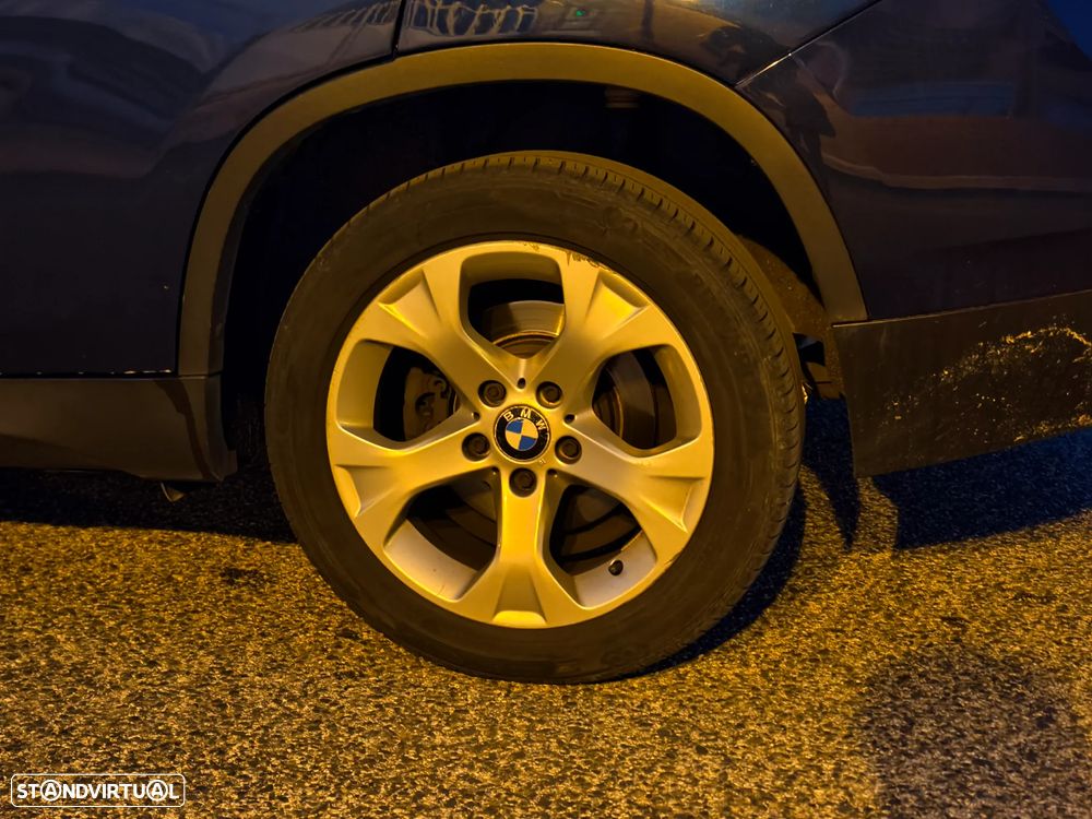 BMW X1 18 d sDrive - 11