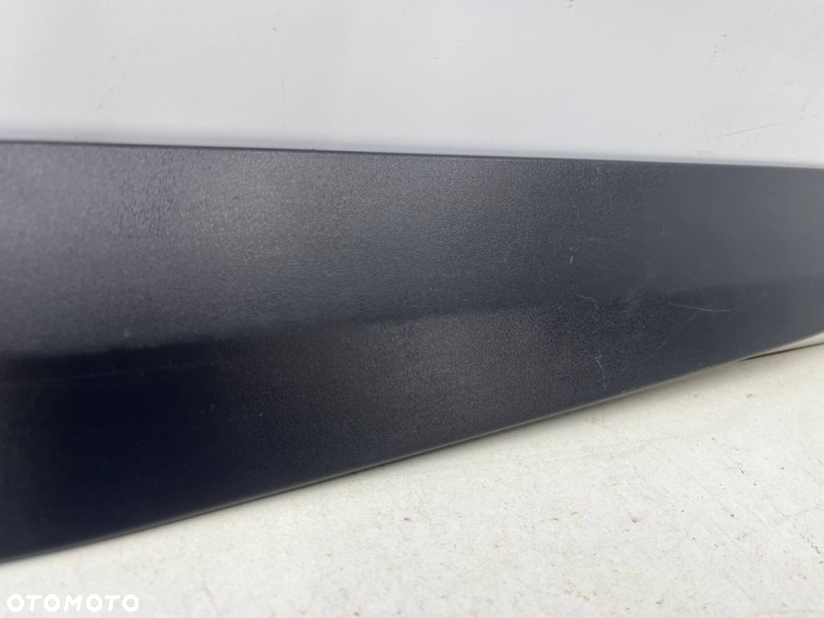 Listwa Ford Courier MK1 14-23r. lewa tylna nakładka drzwi przesuwnych bocznych et76-29397-a - 3