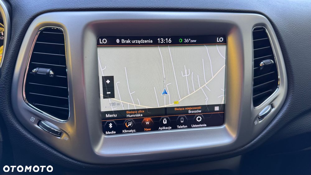 Jeep Compass 1.4 MultiAir Limited - 32