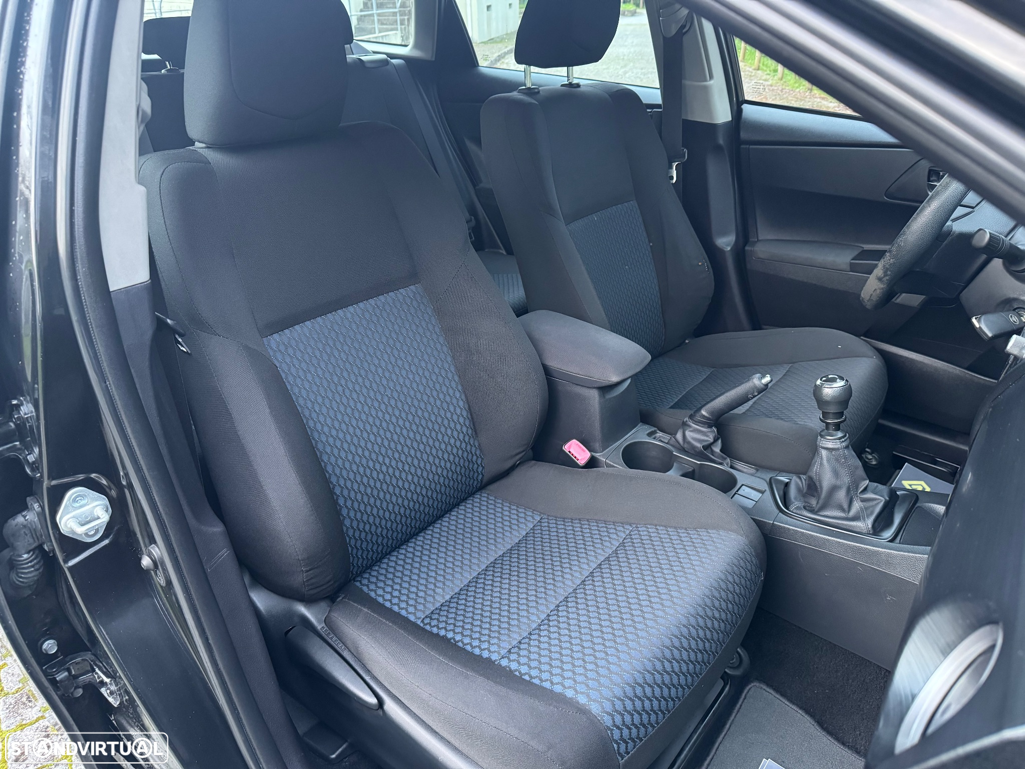 Toyota Auris Touring Sports 1.4 D-4D Comfort - 12