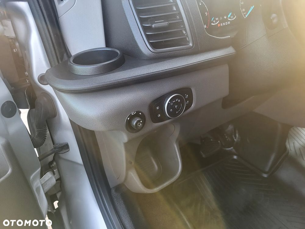 Ford Transit - 35