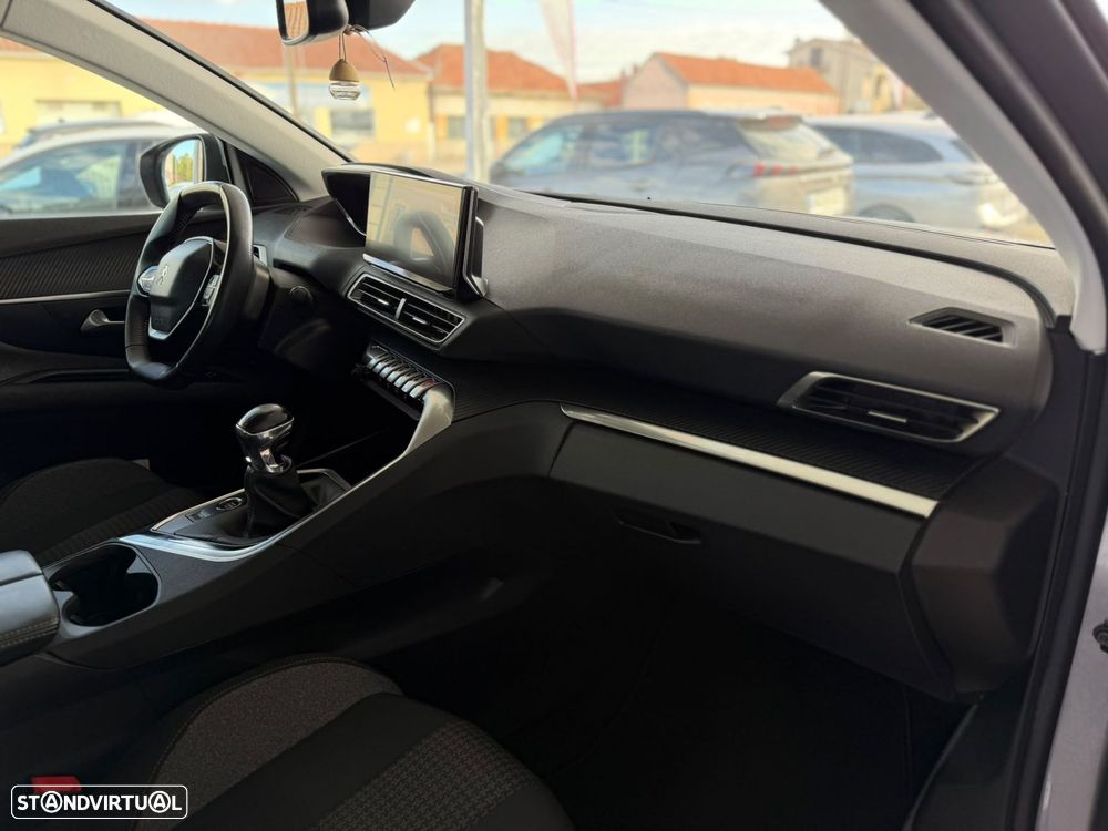Peugeot 3008 1.5 BlueHDi Active Pack - 19