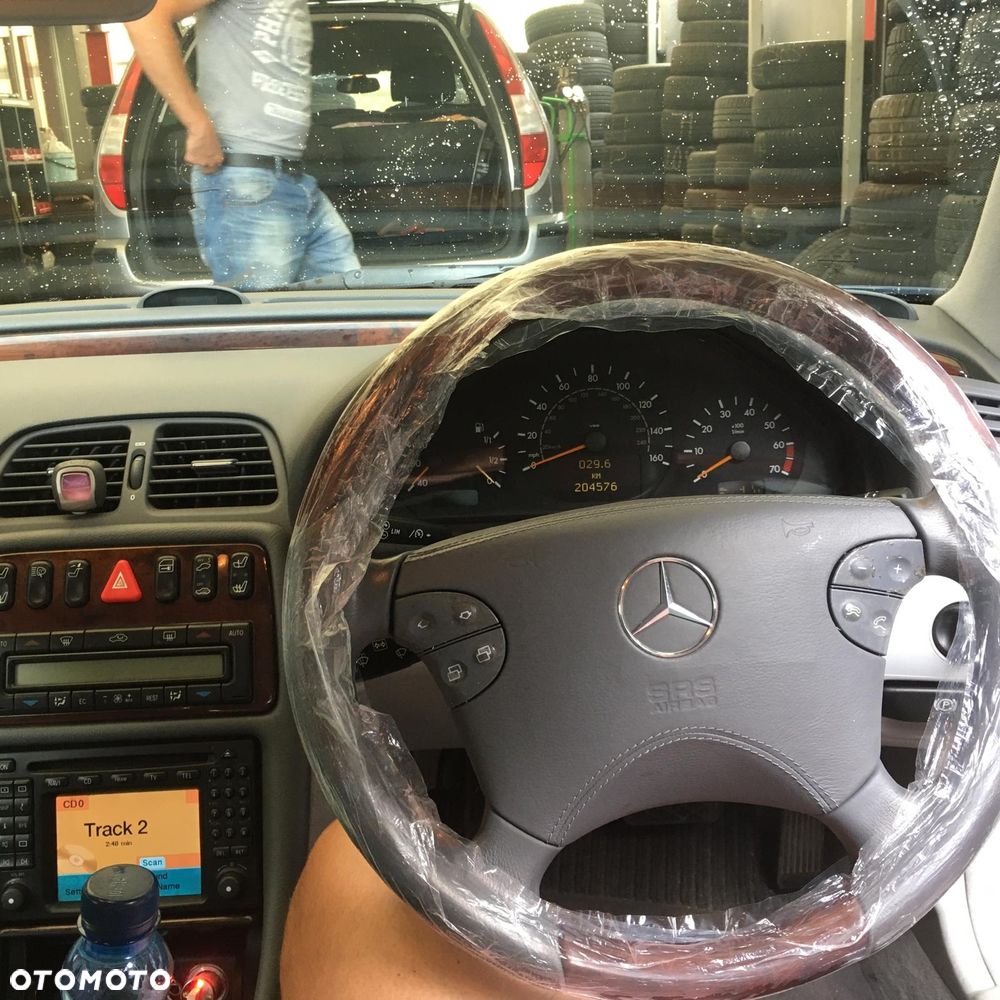 Mercedes-Benz CLK - 16