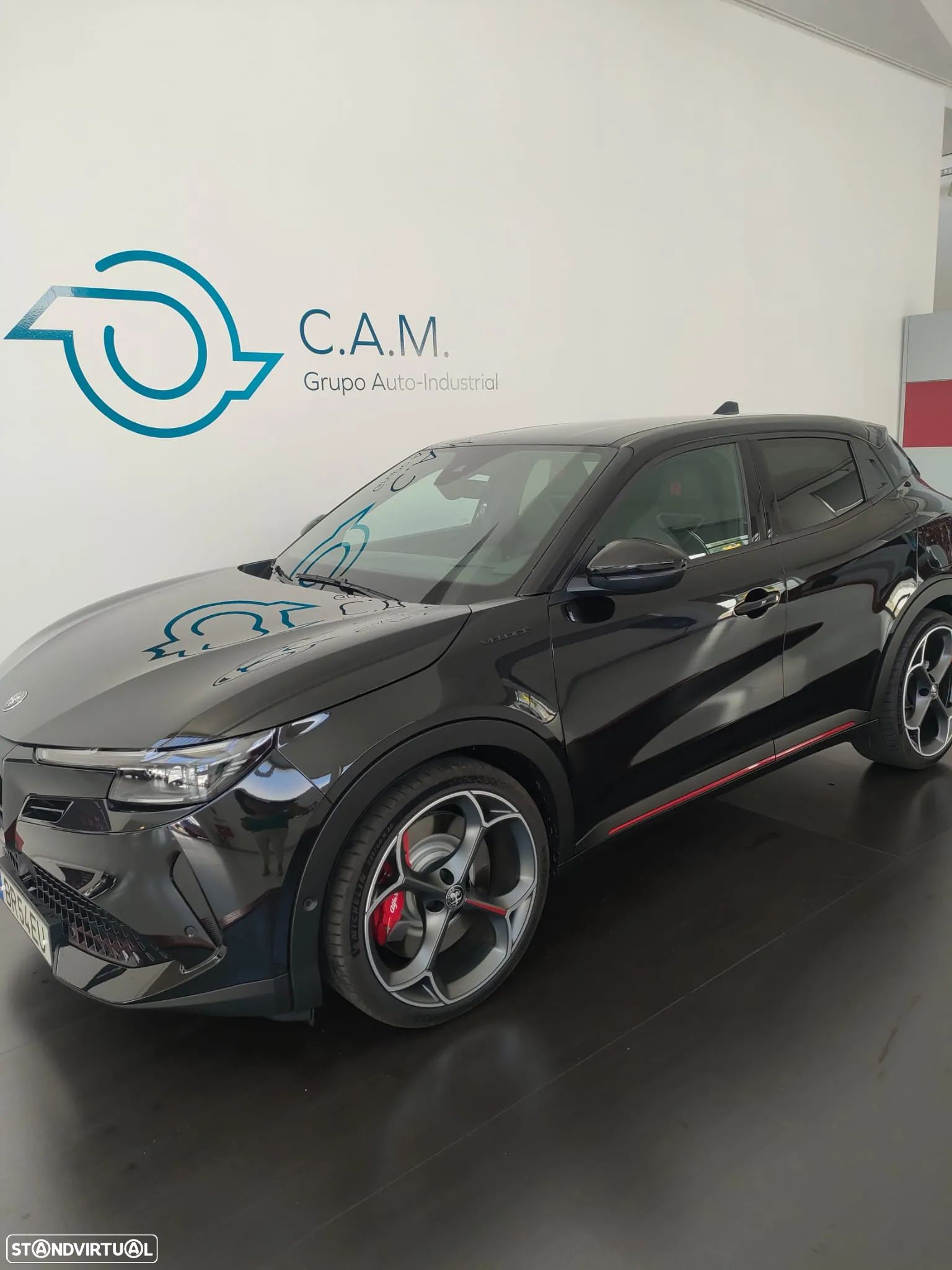 Alfa Romeo Junior Elletrica 50 kWh Veloce - 1
