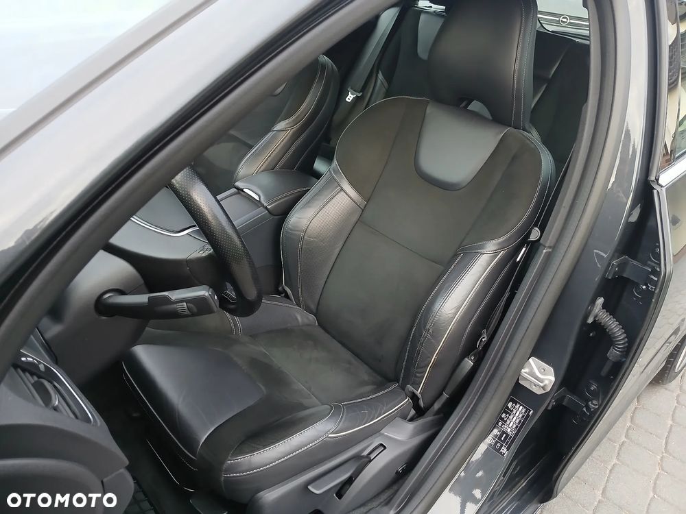 Volvo V60 D3 R-Design Momentum - 21