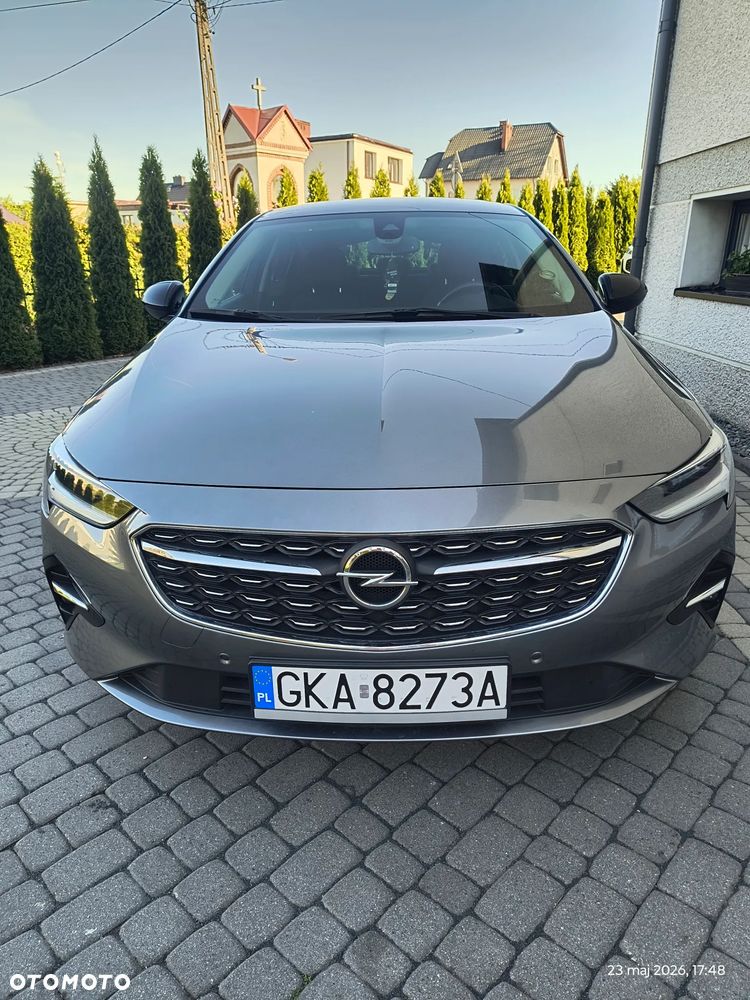 Opel Insignia - 1