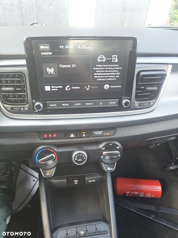 Kia Rio 1.2 L - 7