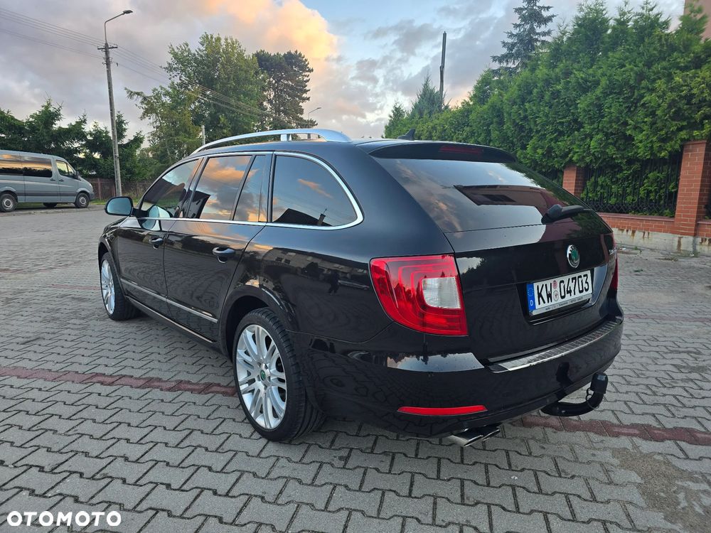 Skoda Superb 2.0 TDI 4x4 Exclusive - 5