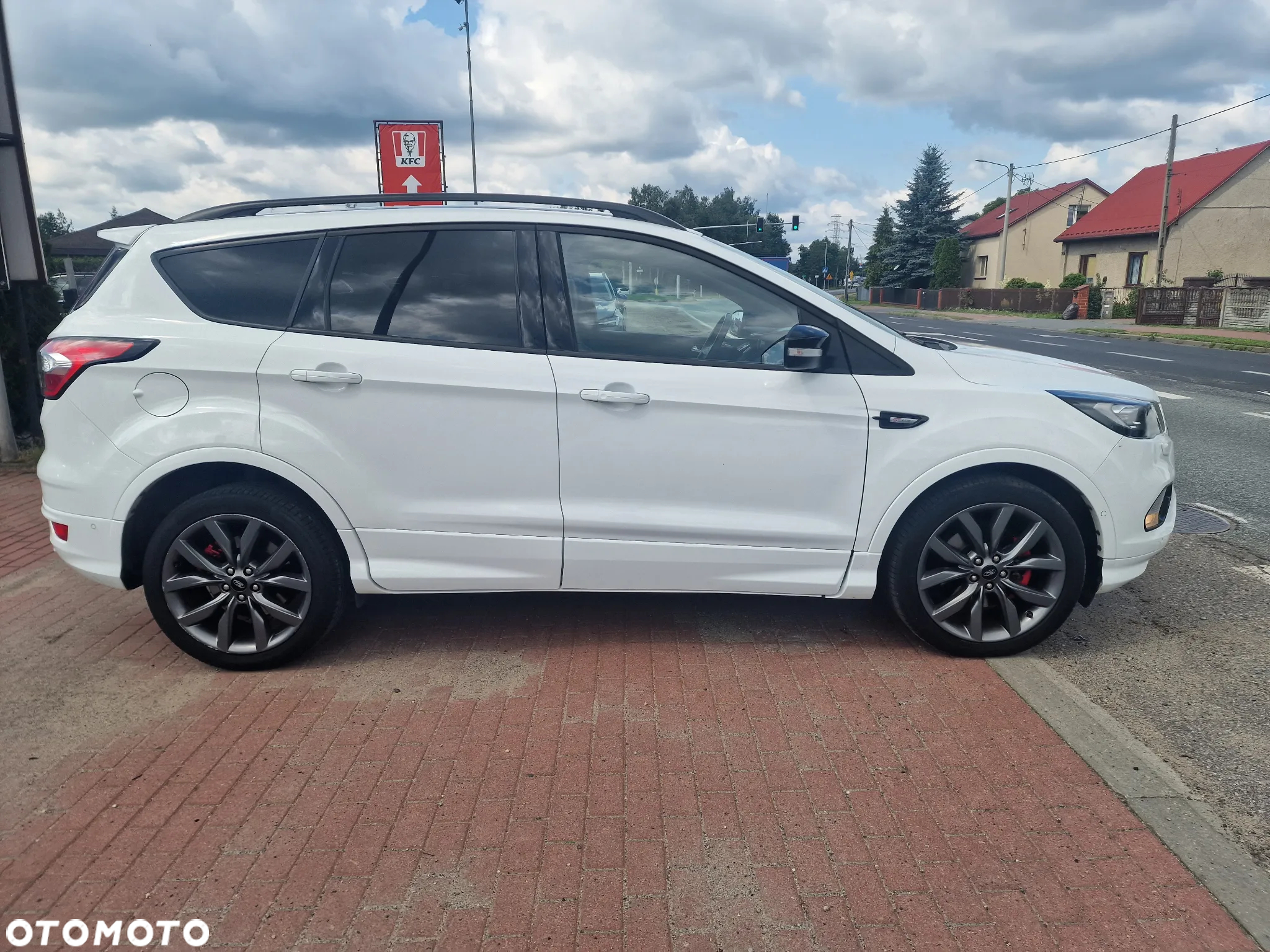 Ford Kuga 1.5 EcoBoost FWD ST-Line ASS GPF - 7