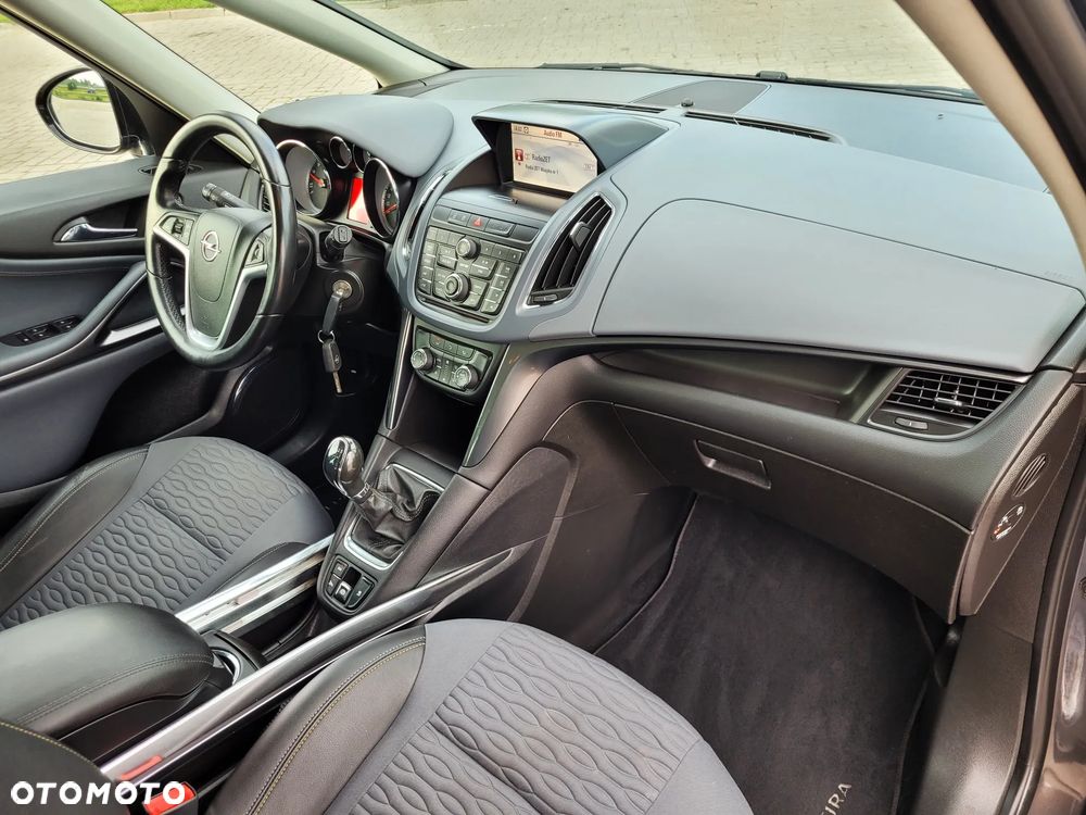 Opel Zafira 1.4 T Cosmo EcoFLEX S&S - 20