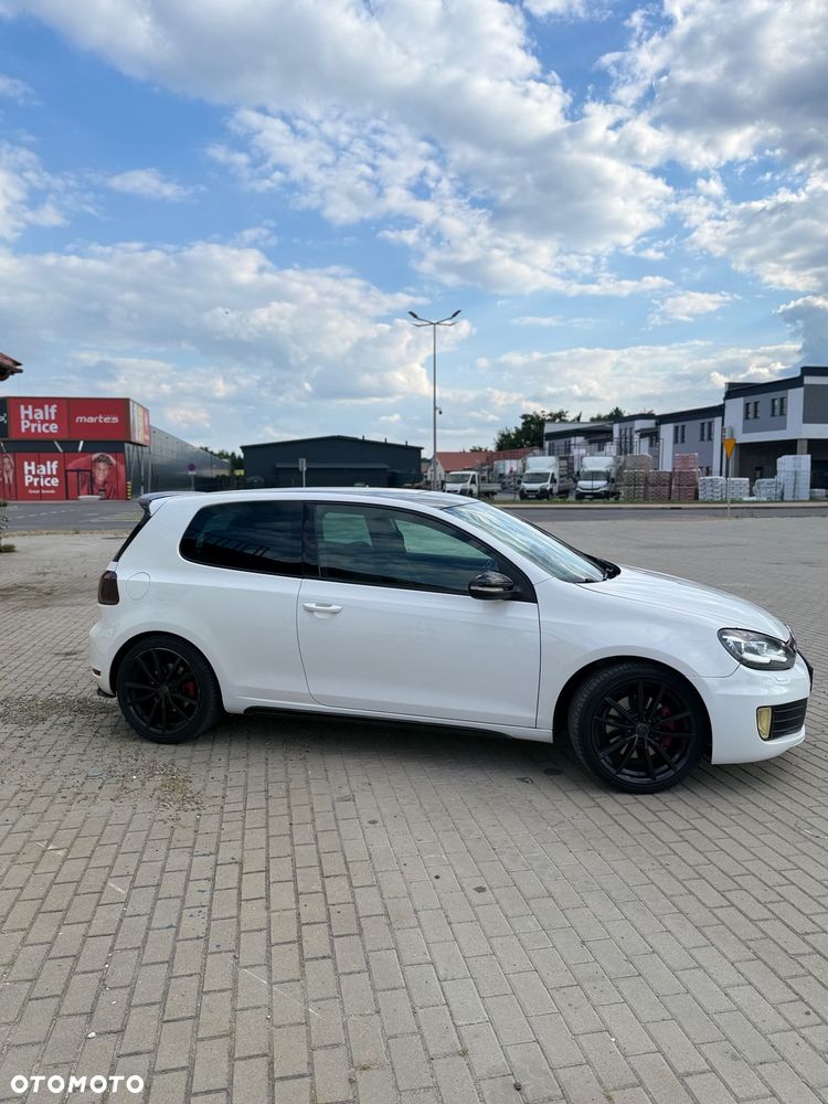 Volkswagen Golf 2.0 GTI - 5