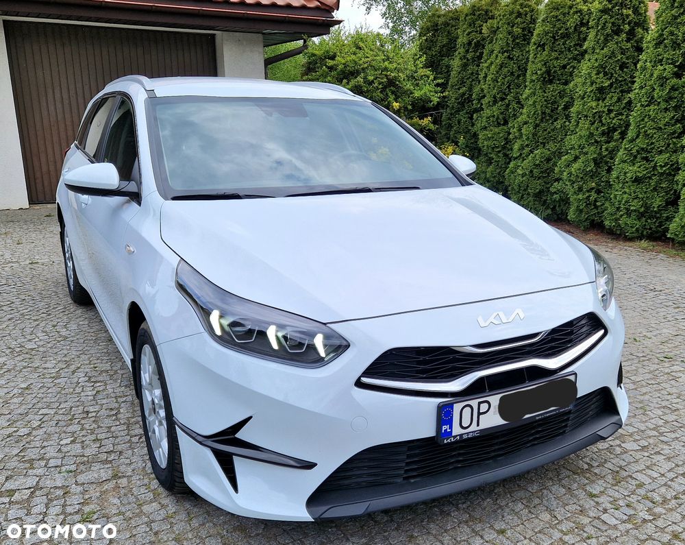 Kia Ceed - 1